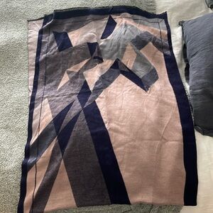 Soft geometric scarf/ wrap
